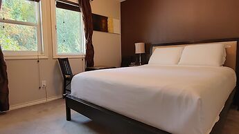 Cornerstone Bed and Breakfast