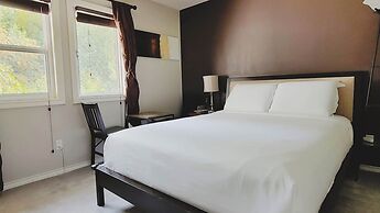 Cornerstone Bed and Breakfast