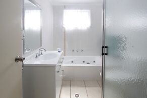 Corrimal Beach Tourist Park