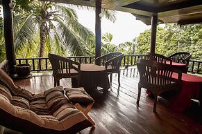 Haad Yao Over Bay Resort