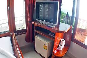 Haad Yao Over Bay Resort