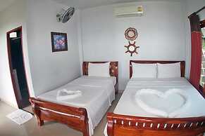 Haad Yao Over Bay Resort