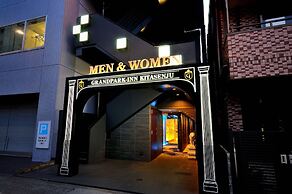 Spa & Capsule Hotel Grandpark Inn Kitasenju