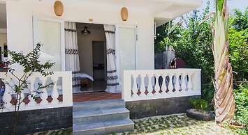 The Moon River Homestay & Villa