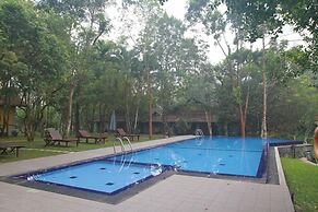 Lake Serenity Boutique Hotel