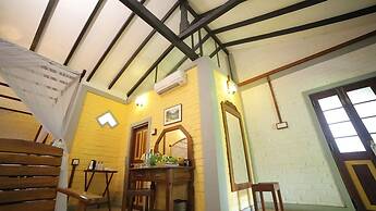 Lake Serenity Boutique Hotel
