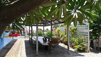Rimtalay Resort Koh Si Chang