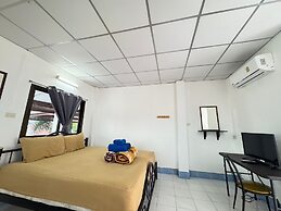 Rimtalay Resort Koh Si Chang