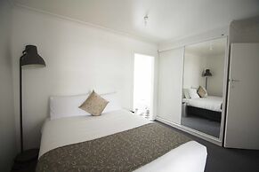 Siesta Central Apartments