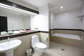 J - Town Serviced Apartments