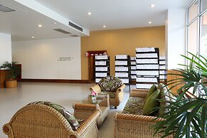 J - Town Serviced Apartments