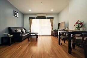 J - Town Serviced Apartments
