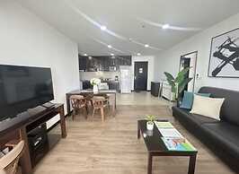 J - Town Serviced Apartments
