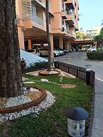 J - Town Serviced Apartments