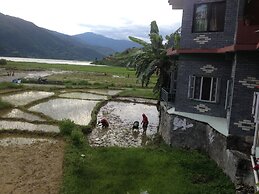 Bishnu Homestay