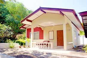 Sichang Shine Khao Resort