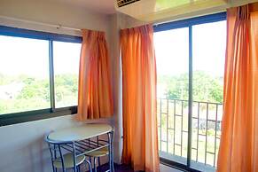 Sichang Shine Khao Resort