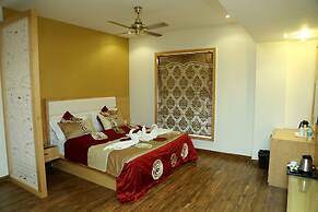 Hotel The Royal Bharti