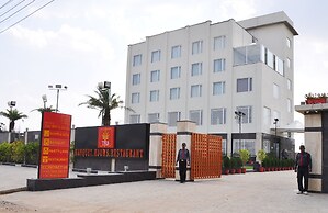 Hotel The Royal Bharti