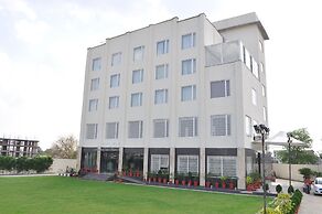 Hotel The Royal Bharti