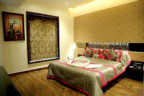 Hotel The Royal Bharti