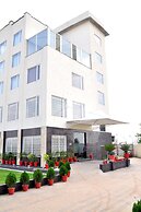 Hotel The Royal Bharti