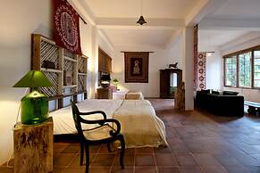 The Kandy Samadhi Centre