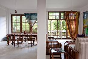 The Kandy Samadhi Centre