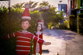 The b Ranong Trend Hotel