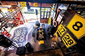 The b Ranong Trend Hotel