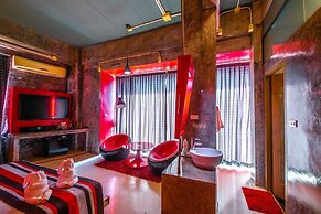 The b Ranong Trend Hotel