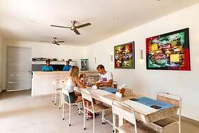 Tamoa Boutique Hotel