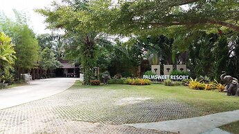 Palm Sweet Resort