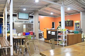 Pueanjai Resort and Restuarant