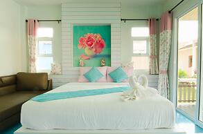 Pueanjai Resort and Restuarant