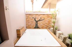 Pueanjai Resort and Restuarant