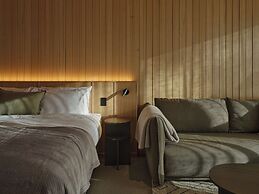 Pedder Wilderness Lodge