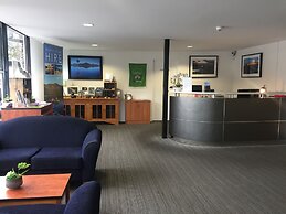 Pedder Wilderness Lodge