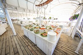 Hotel Bryza Resort & Spa