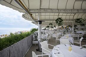 Hotel Bryza Resort & Spa