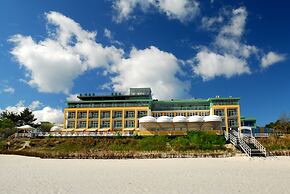 Hotel Bryza Resort & Spa