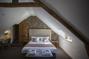 Hôtel de L'Abbaye Le Tronchet - Handwritten Collection