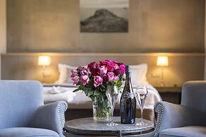 Hôtel de L'Abbaye Le Tronchet - Handwritten Collection