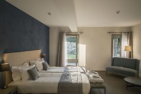 Hôtel de L'Abbaye Le Tronchet - Handwritten Collection