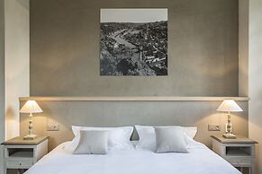 Hôtel de L'Abbaye Le Tronchet - Handwritten Collection