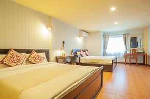 Talay Sai Hotel