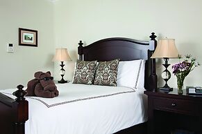 The Guest House Inn on Courthouse Square