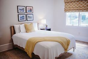 The Guest House Inn on Courthouse Square