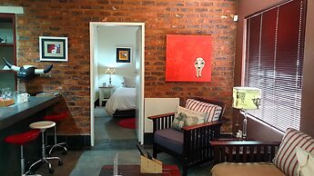 Khayamanzi Guesthouse