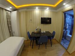 Meydan Suites